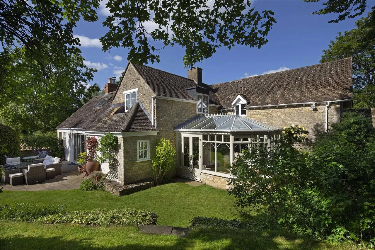 Middleton Stoney, Bicester, Oxfordshire, OX25 4AP, photo 12