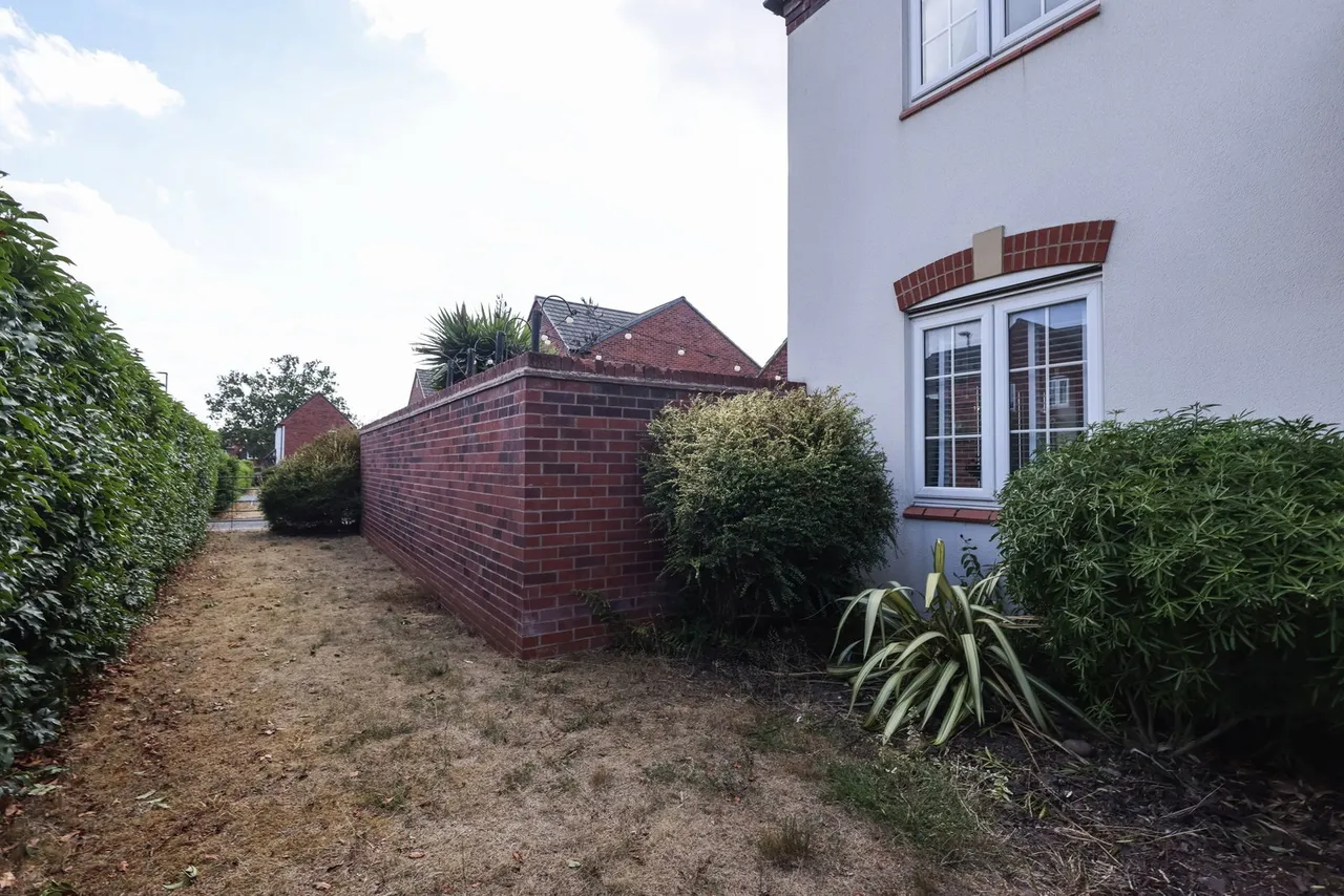 Dewberry Road, Tidbury Green, B90, photo 53