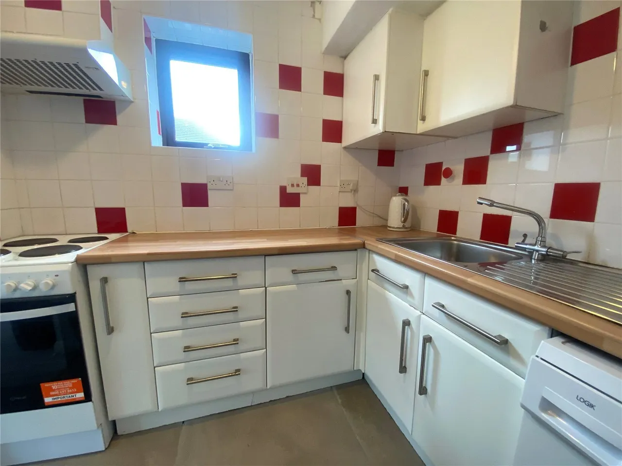 Albert Road, Hayes, UB3, photo 5