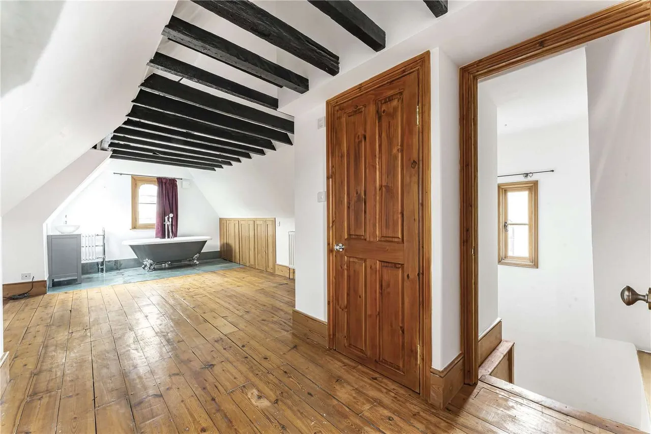 Church Crescent, Victoria Park Village, London, E9 7DH, photo 5