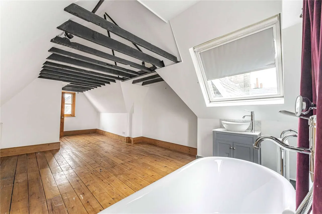Church Crescent, Victoria Park Village, London, E9 7DH, photo 7