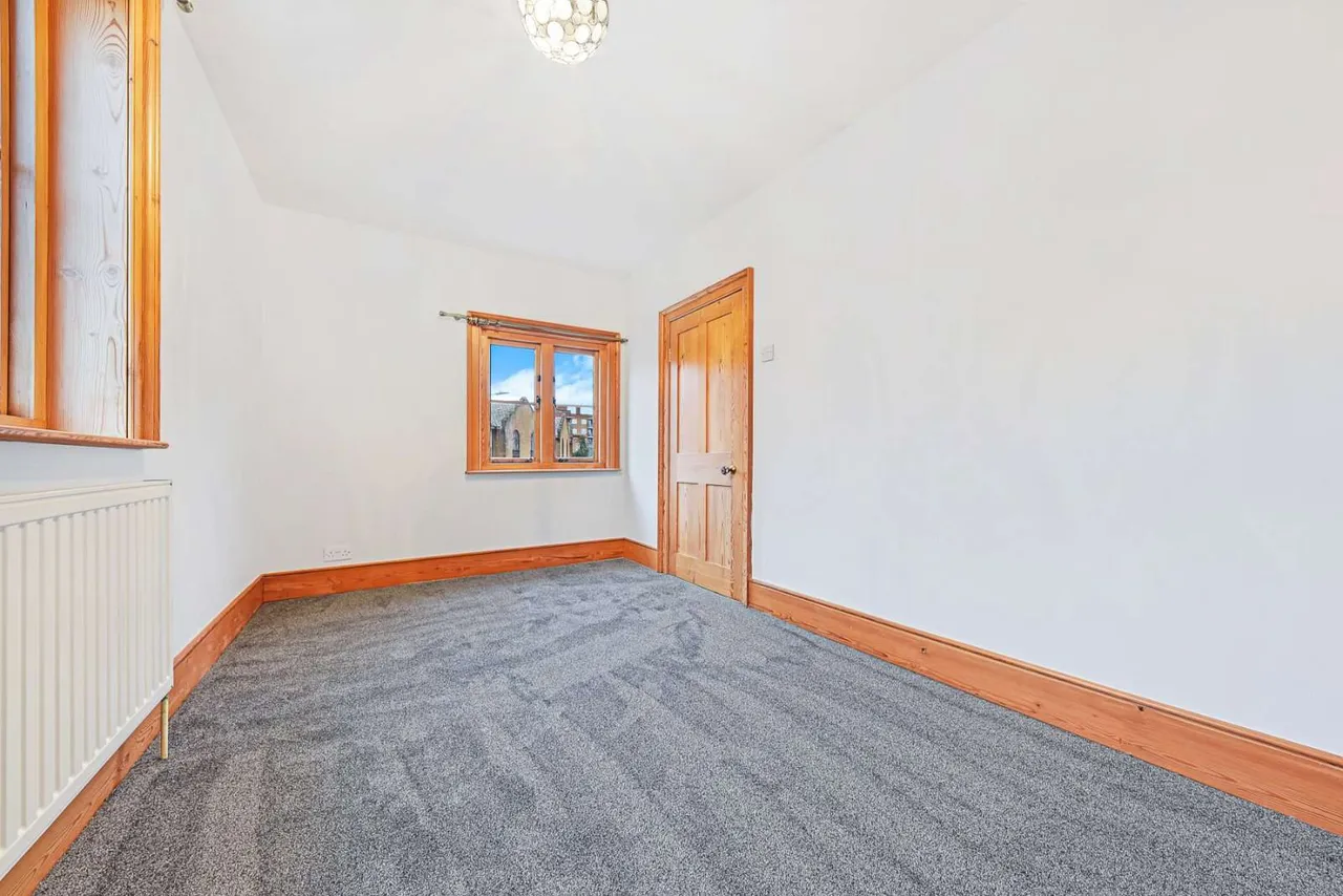 Church Crescent, Victoria Park Village, London, E9 7DH, photo 4