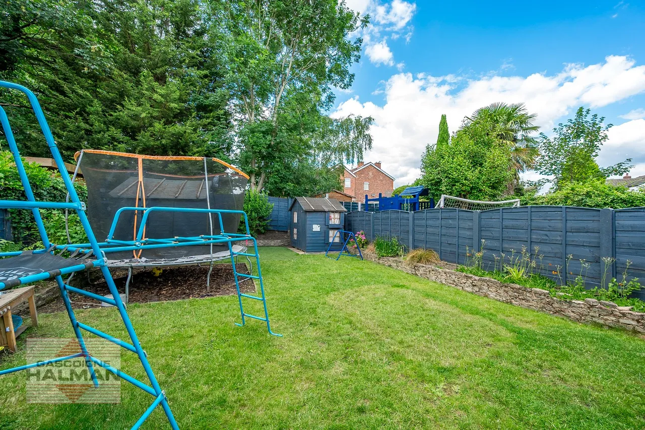 Carlton Road, Sale, photo 31