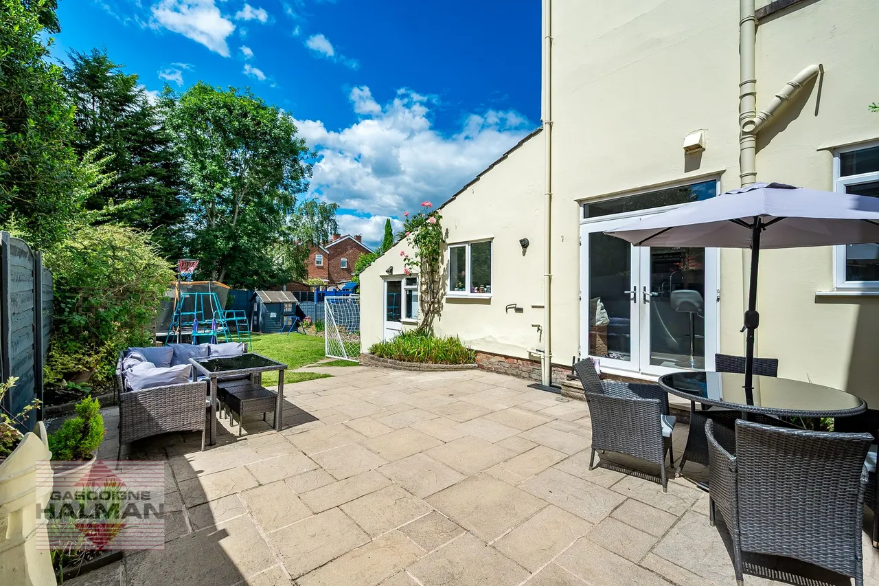 Carlton Road, Sale, photo 25
