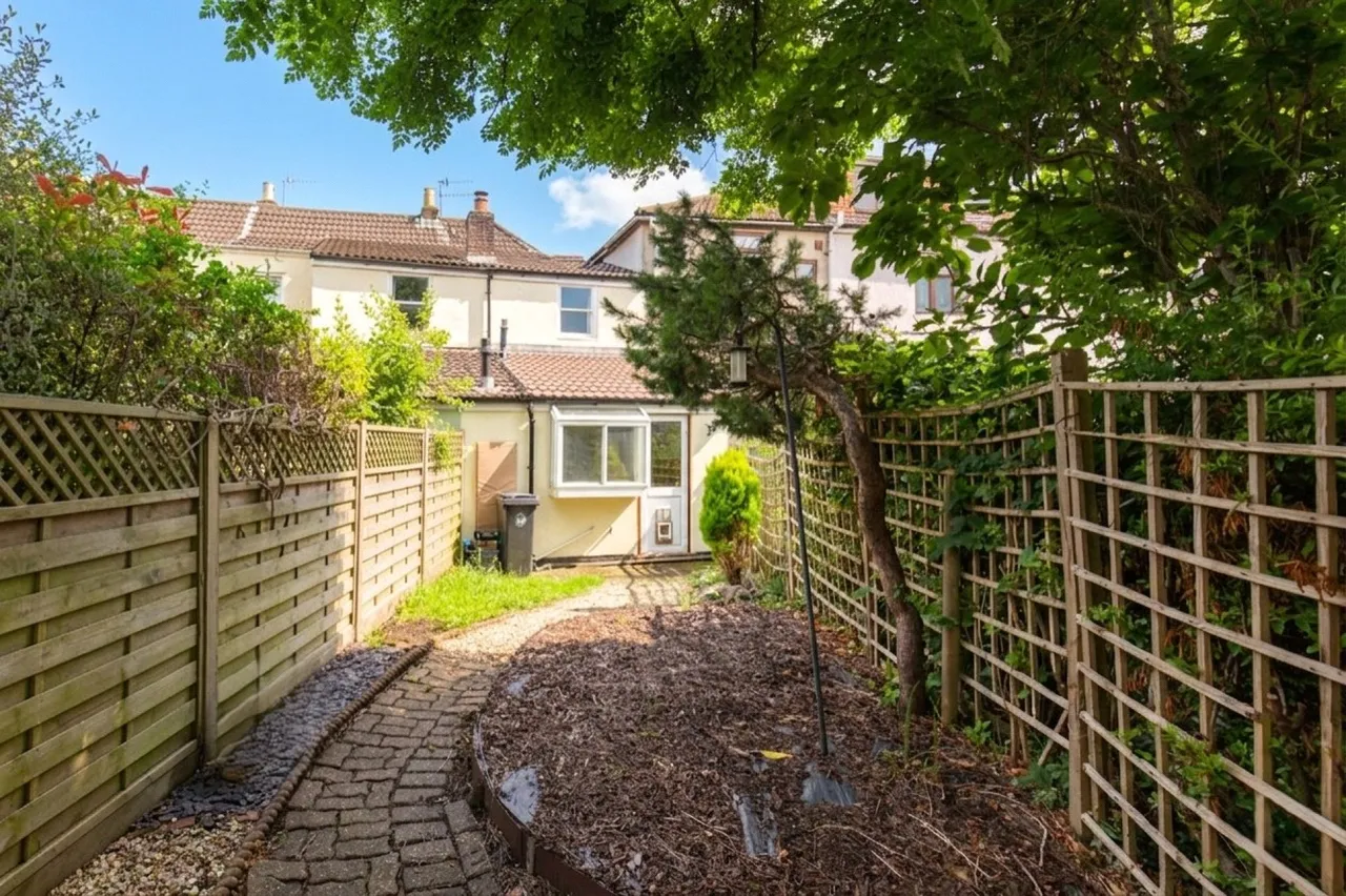 Church Road, Westbury-on-Trym, BS9, photo 17