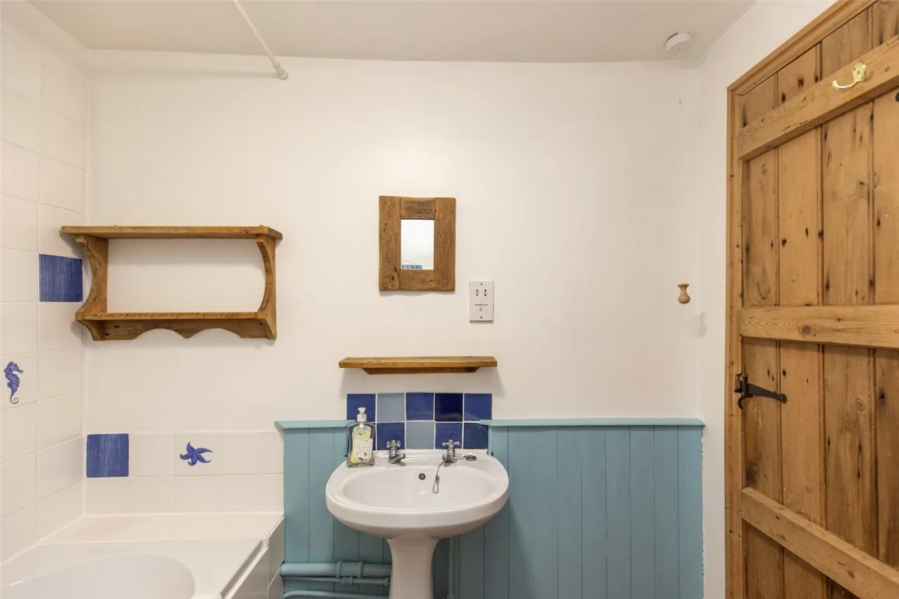 Church Road, Westbury-on-Trym, BS9, photo 15