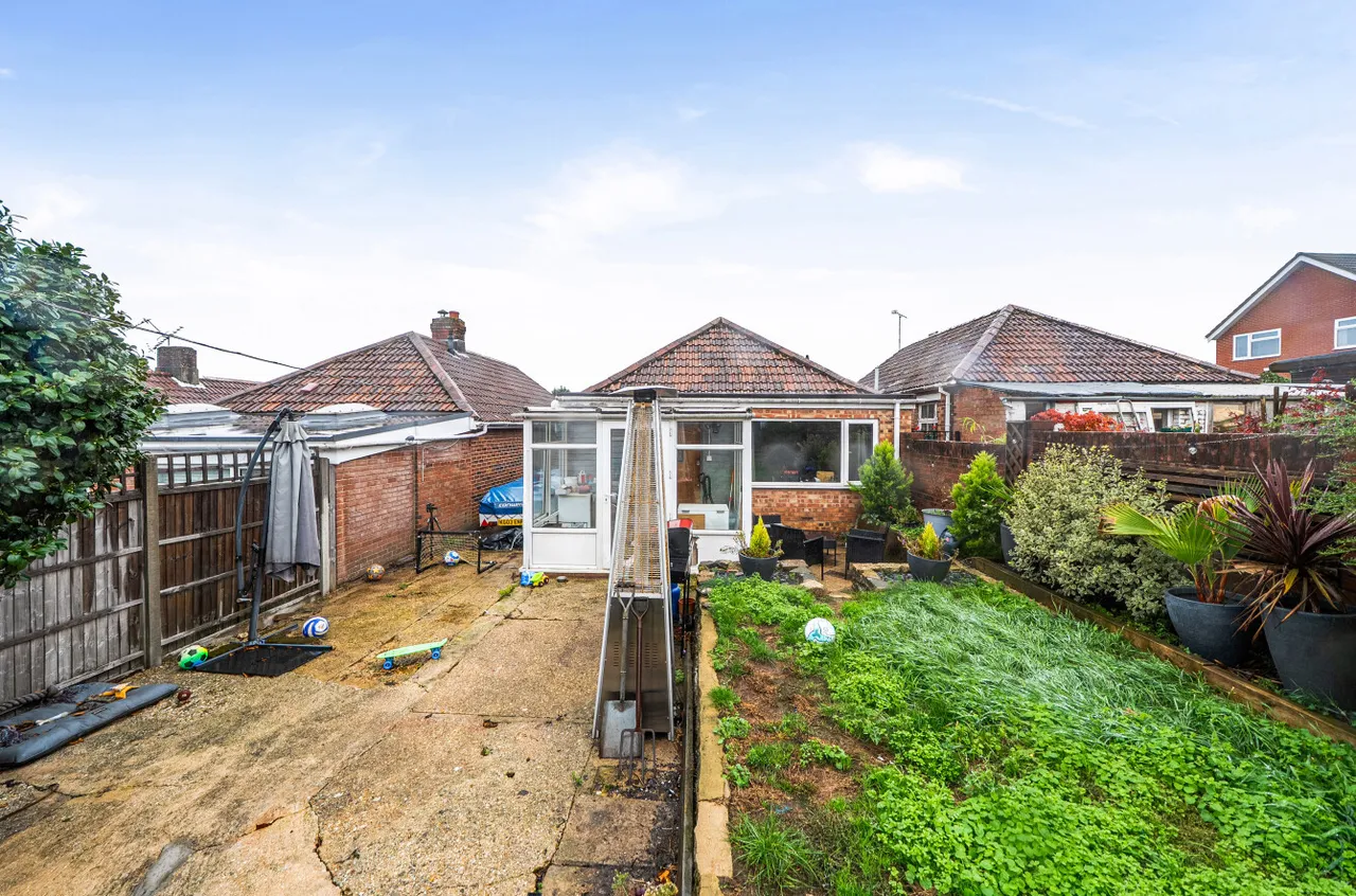 Bromley Road, Midanbury, SO18, photo 11