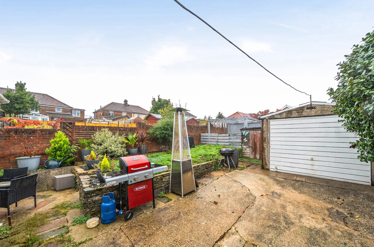 Bromley Road, Midanbury, SO18, photo 12