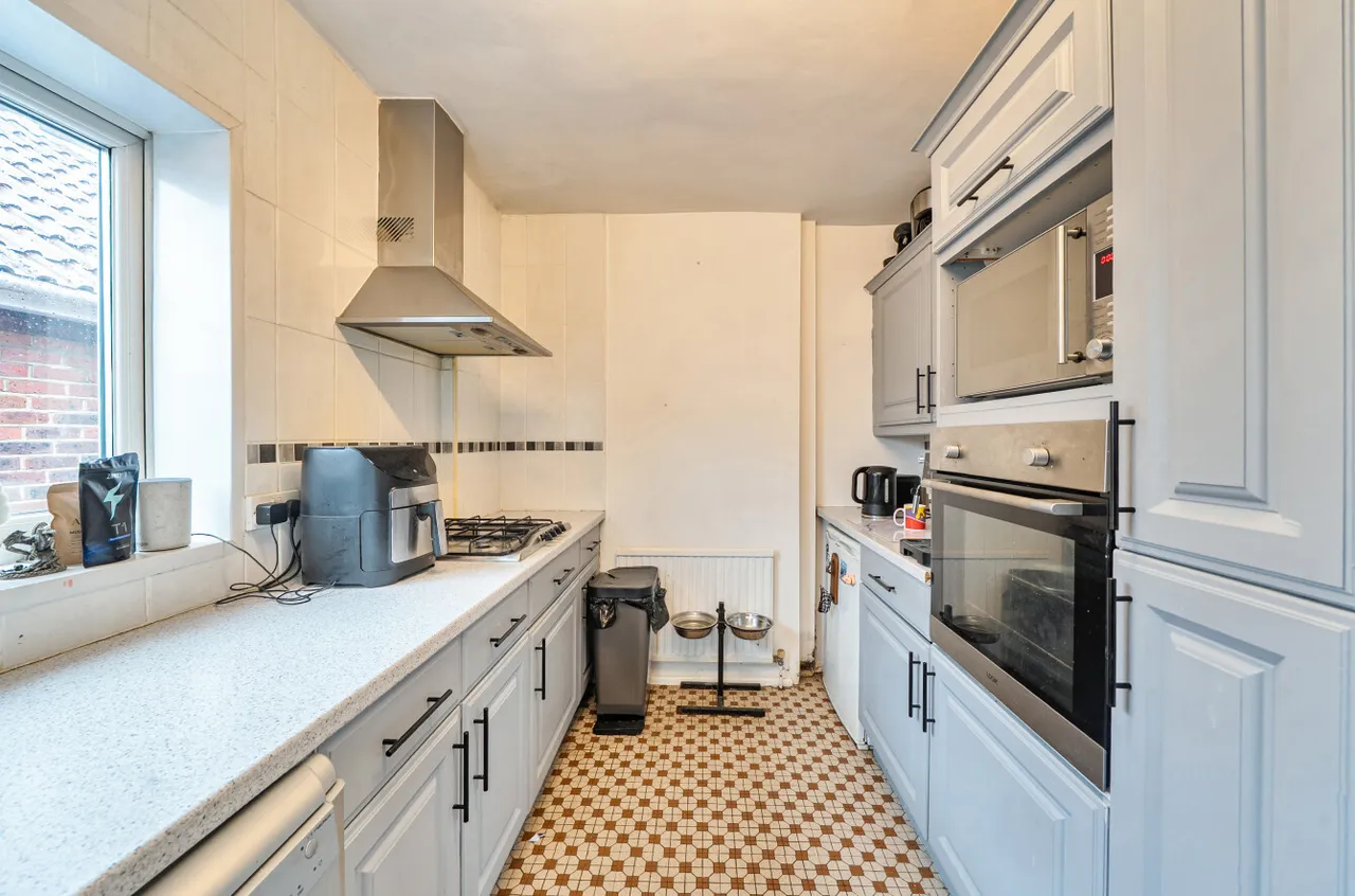 Bromley Road, Midanbury, SO18, photo 5