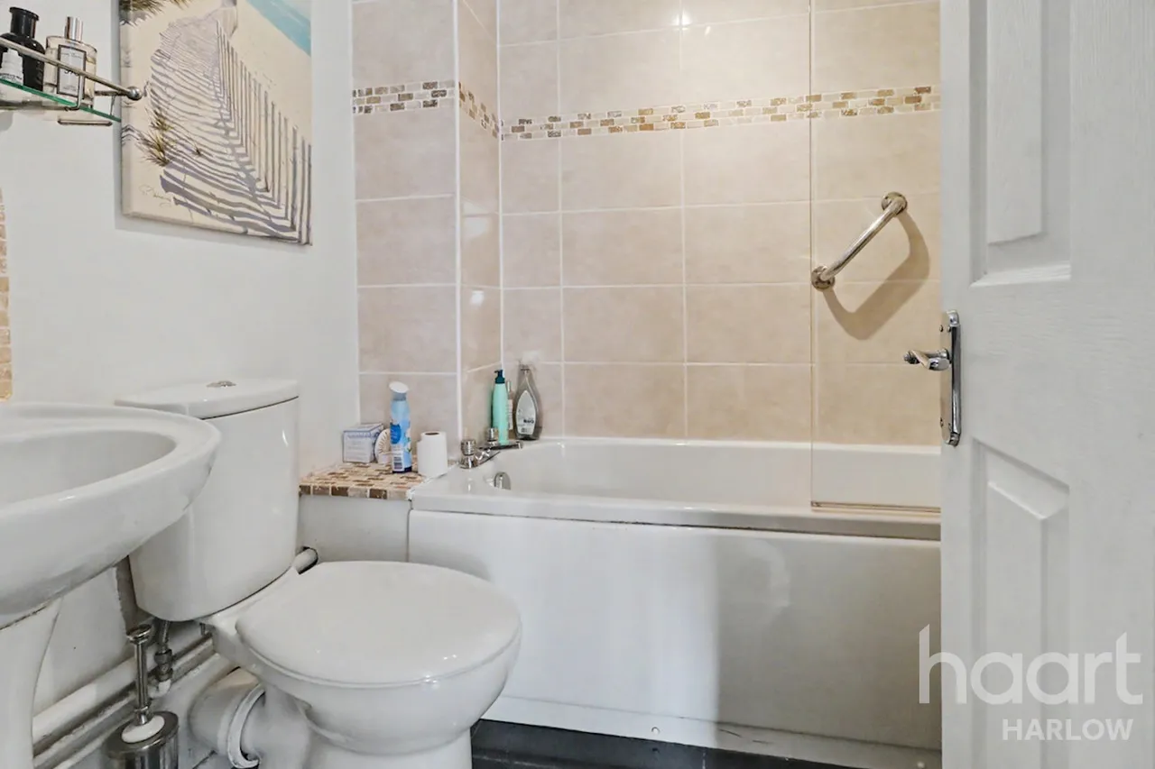 Regency Court, Harlow, CM18, photo 7