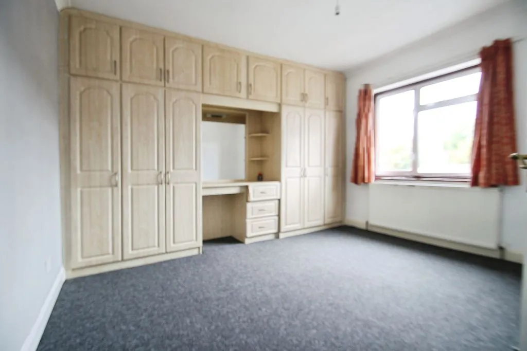 Hurley Road, Greenford, UB6, photo 7