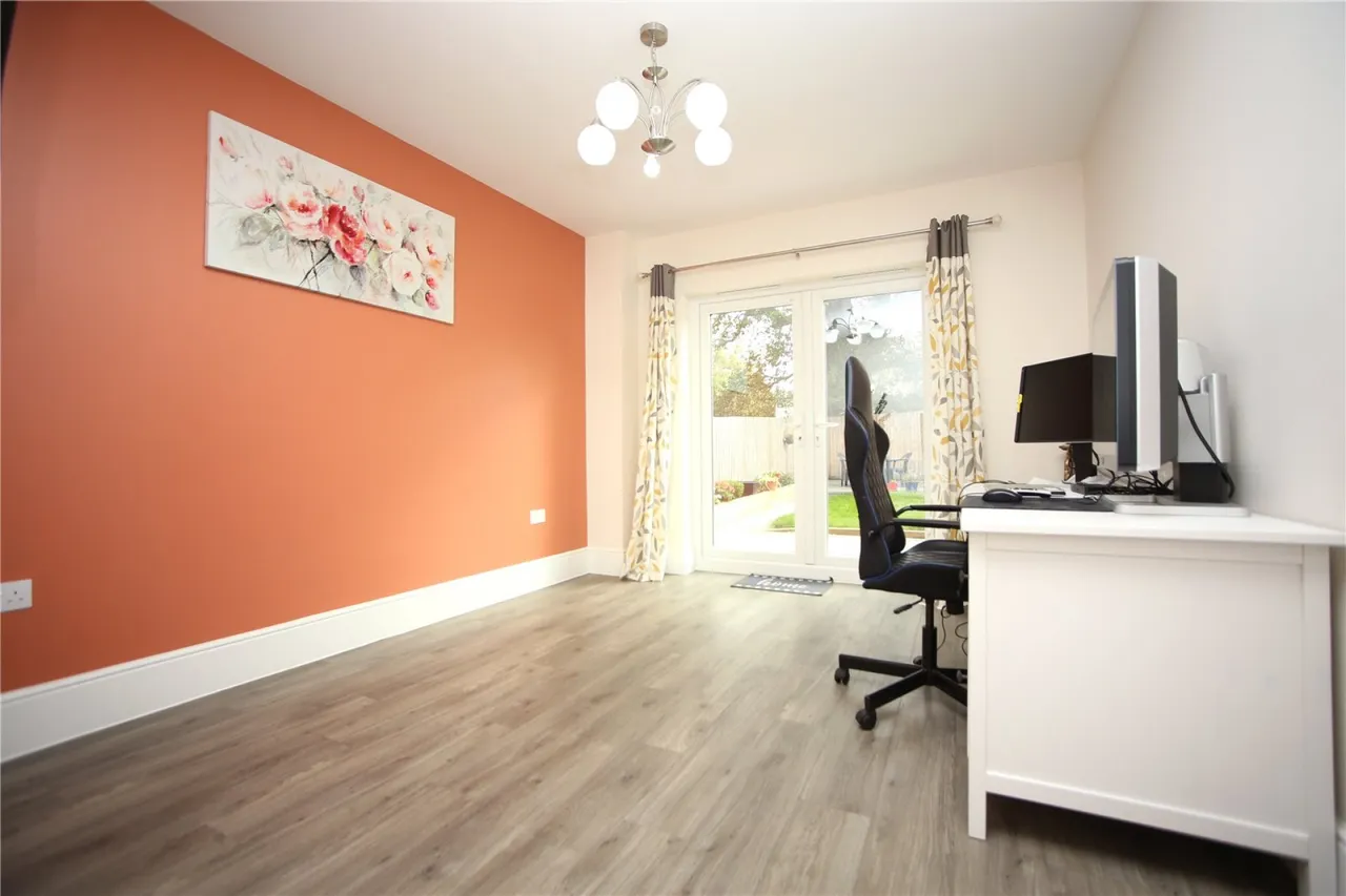 Teasel Road, Cheltenham, GL53, photo 11