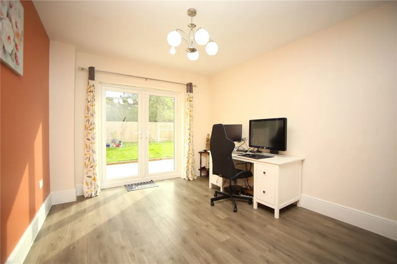 Teasel Road, Cheltenham, GL53, photo 8