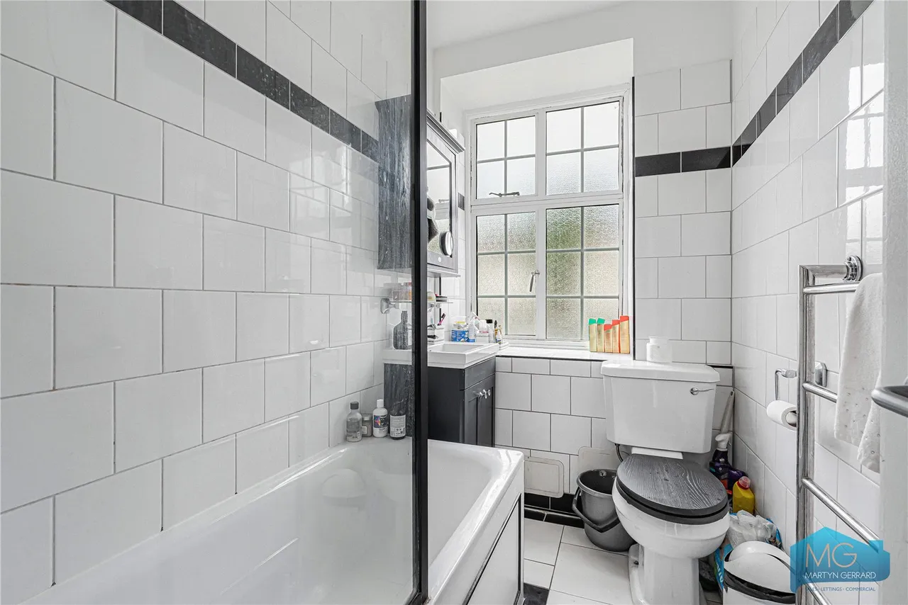 North End Road, London, NW11, photo 5