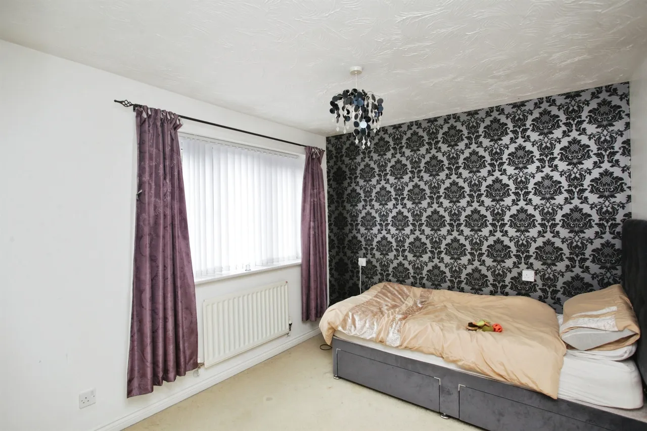 Furrow Close, Rugby, photo 8