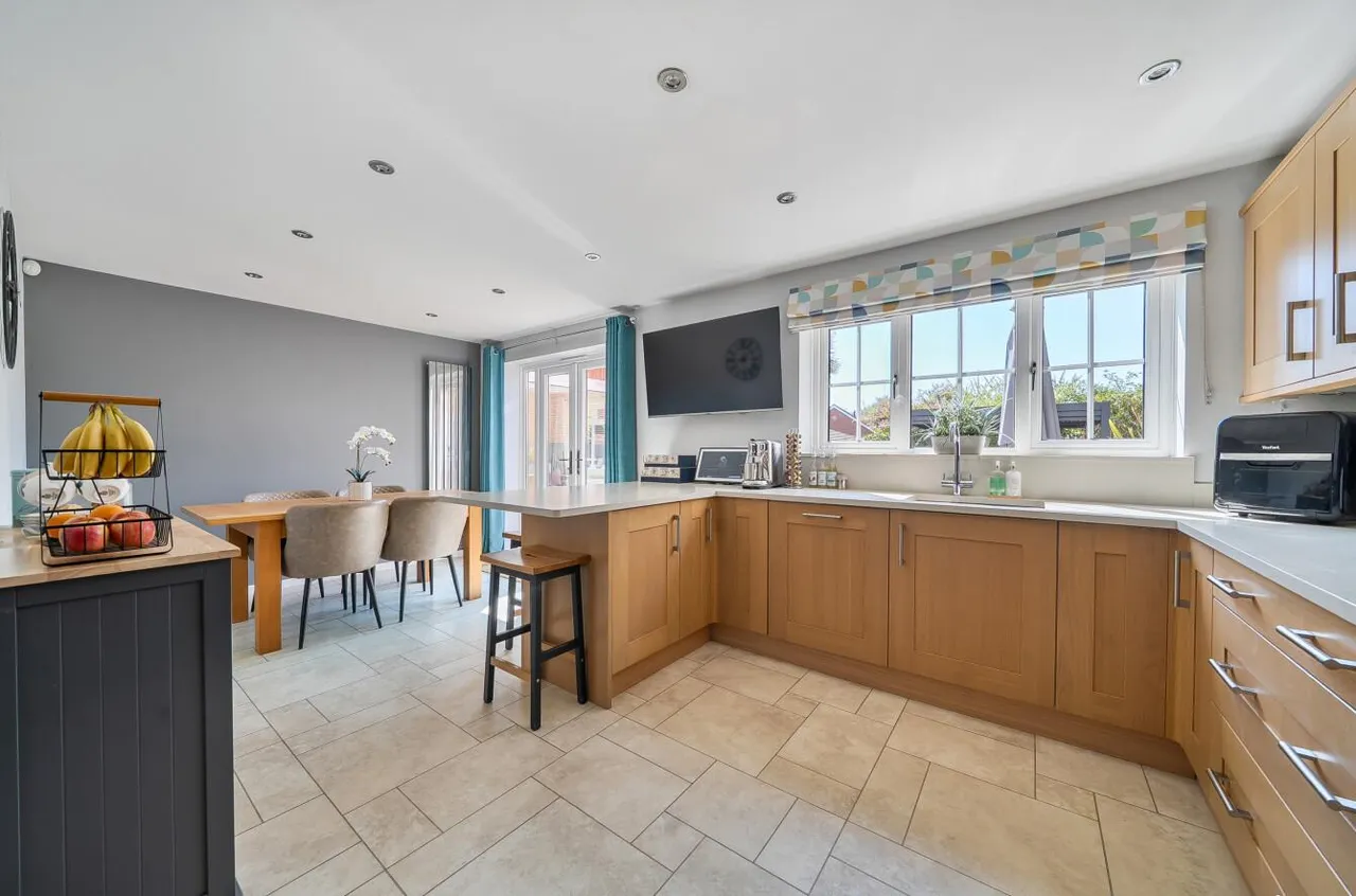 Stoke Heights, Fair Oak, Eastleigh, SO50 8AJ, photo 4