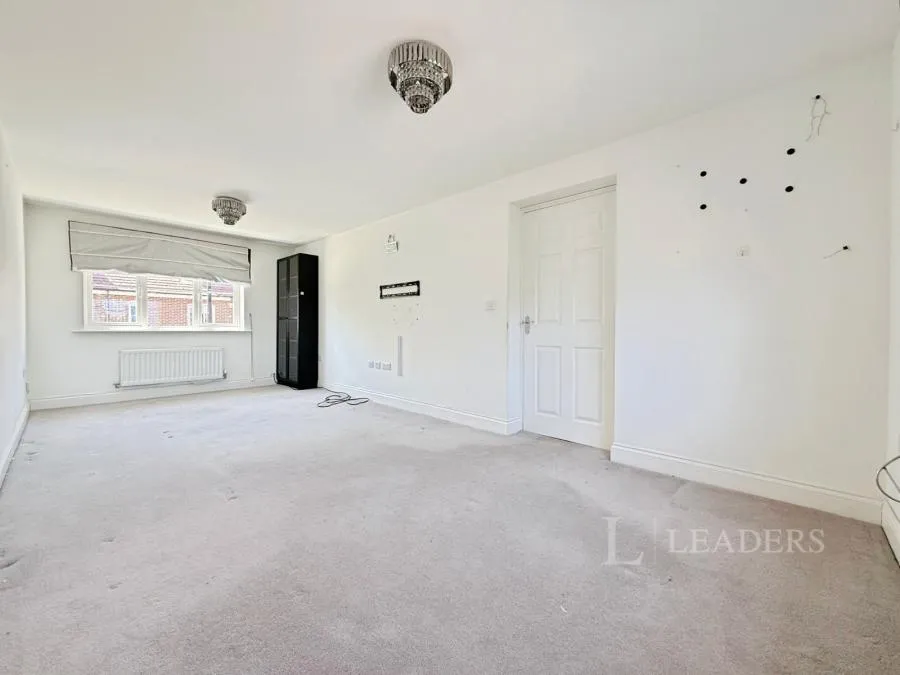 Brooklands Avenue, Wixams, MK42, photo 3