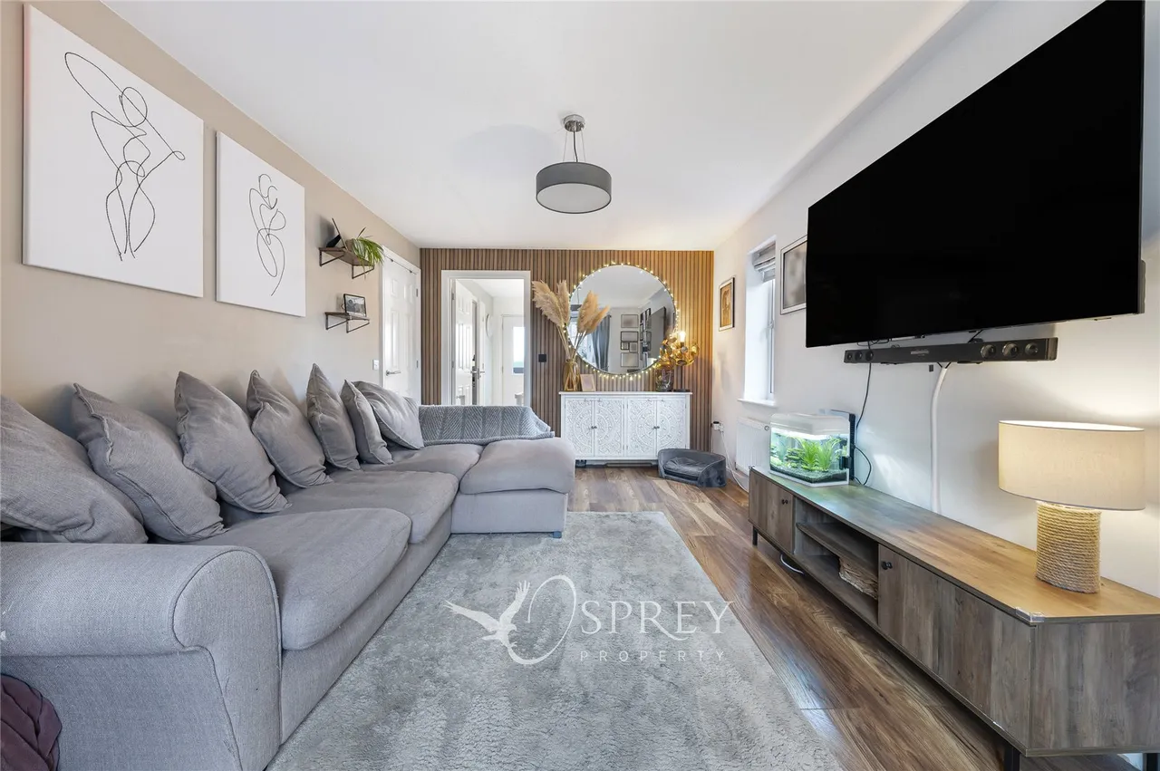 Dyrham Place, Oakham, LE15, photo 3
