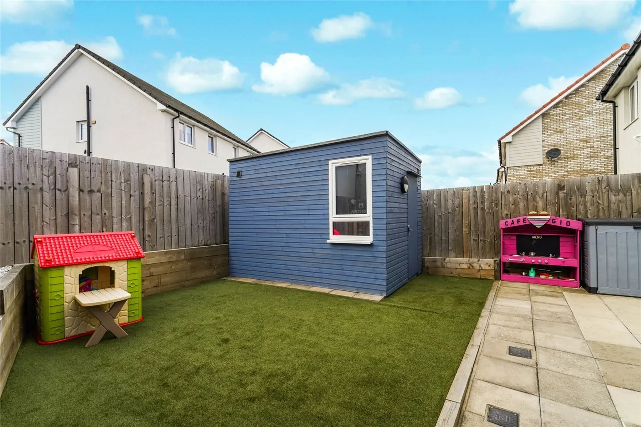 Blair Road, East Calder, Livingston, West Lothian, EH53, photo 20