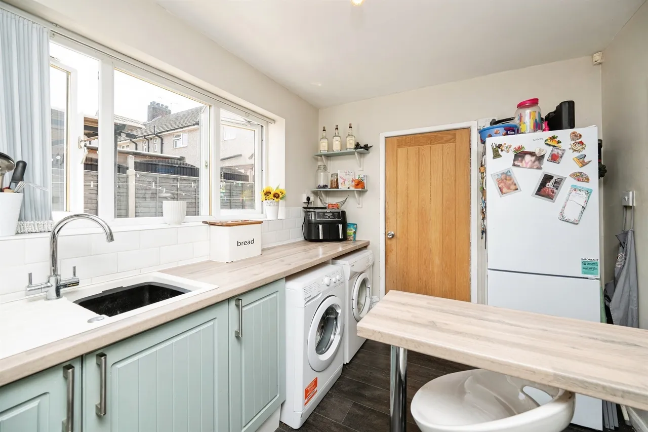 Chestnut Avenue, Dudley, DY1, photo 13
