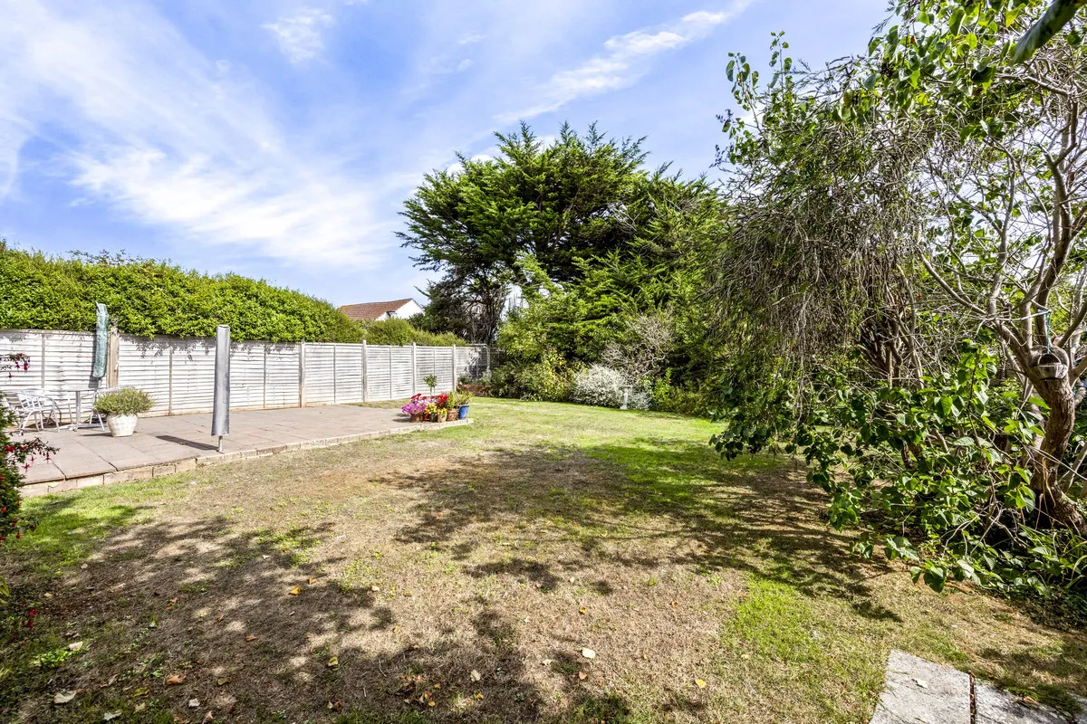 Chalet Road, Worthing, BN12, photo 9