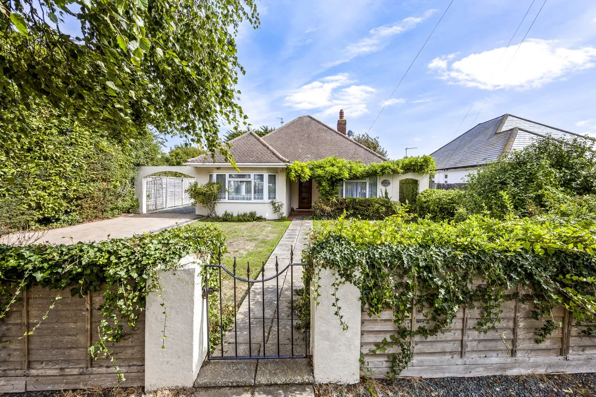 Chalet Road, Worthing, BN12, photo 13