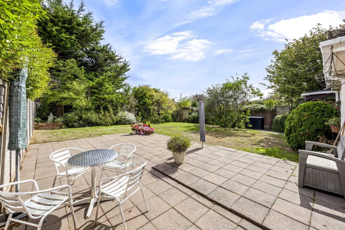 Chalet Road, Worthing, BN12, photo 14