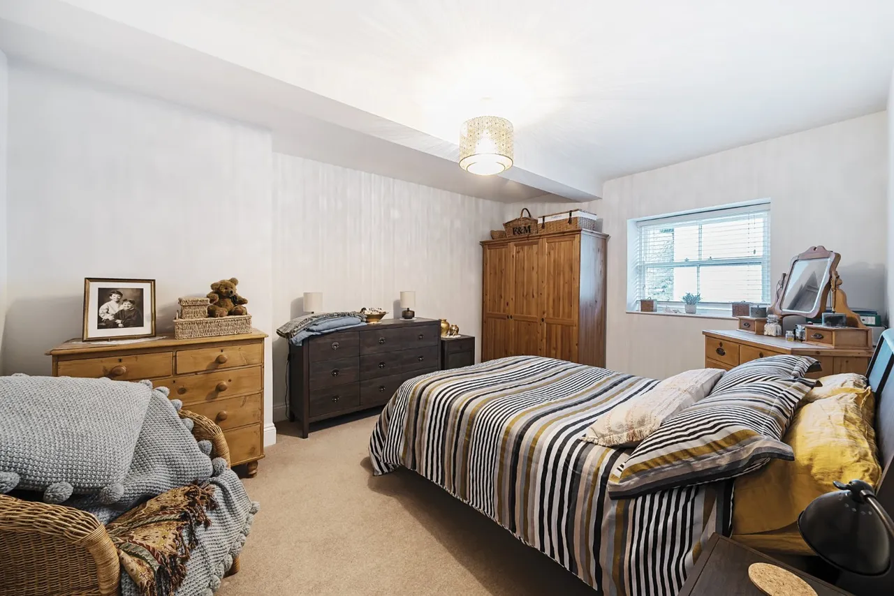 Swan Road, Harrogate, HG1, photo 5