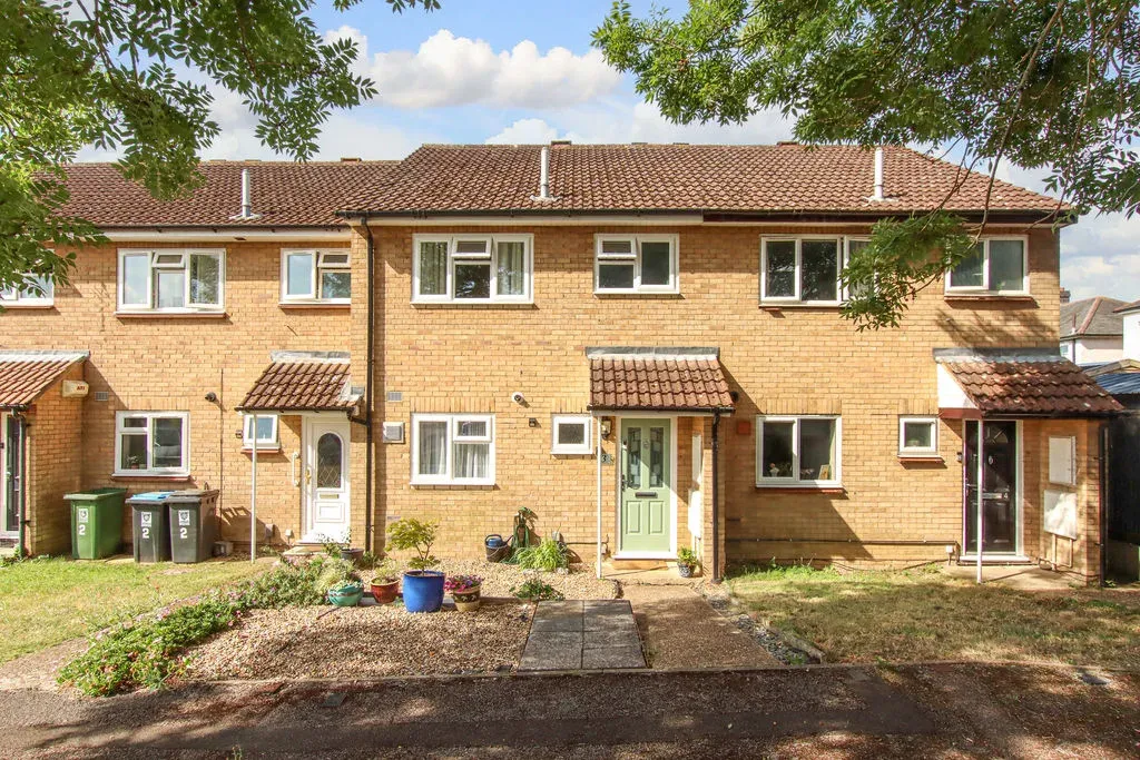 3 bed house for sale — Brereton Court, Hemel Hempstead, Hertfordshire, HP3 9JS