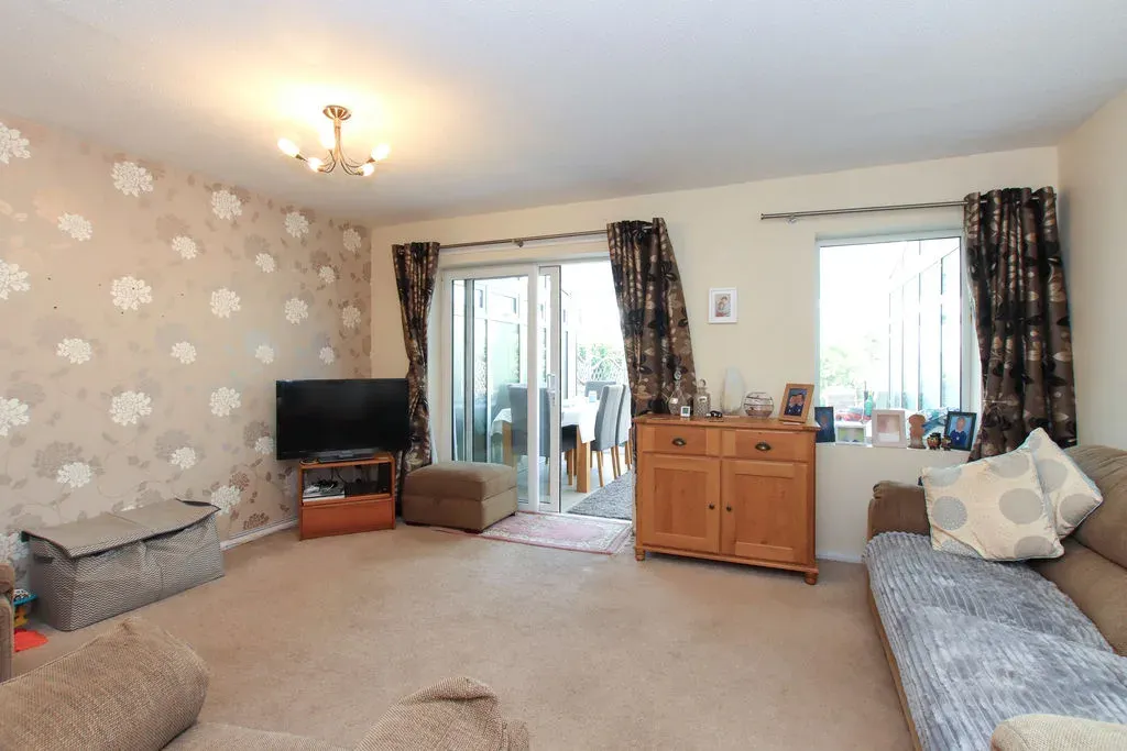 Brereton Court, Hemel Hempstead, Hertfordshire, HP3 9JS, photo 4