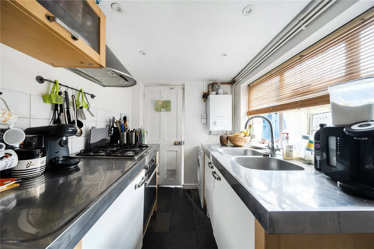Cobden Road, Sevenoaks, Kent, TN13 3UB, photo 5