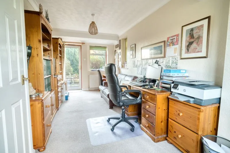 Totteridge Road, High Wycombe HP13 7LW, photo 7