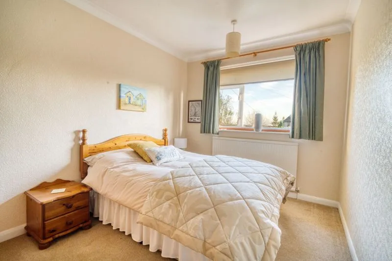 Totteridge Road, High Wycombe HP13 7LW, photo 13