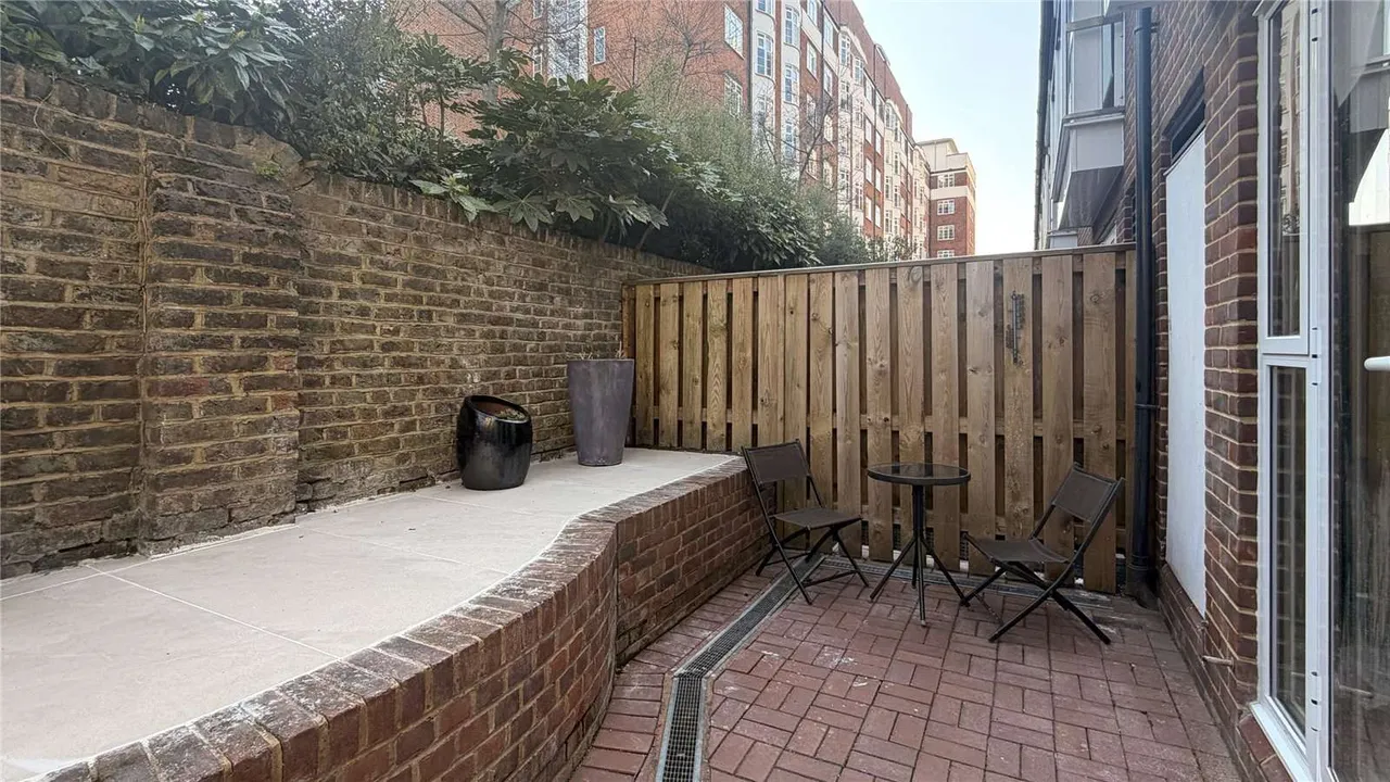 Graces Mews, St John's Wood, NW8, photo 35