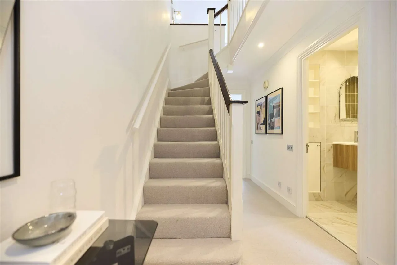 Graces Mews, St John's Wood, NW8, photo 25