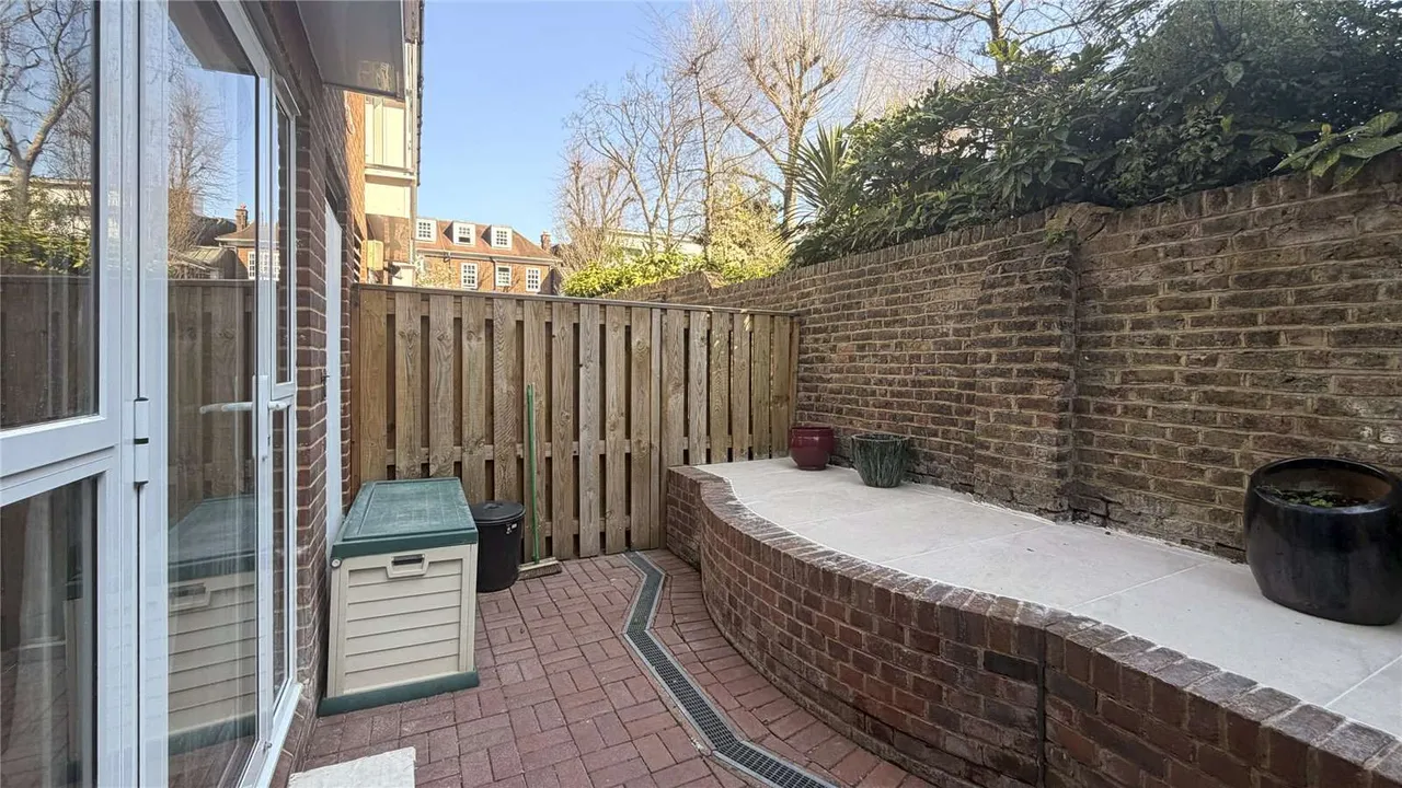 Graces Mews, St John's Wood, NW8, photo 33