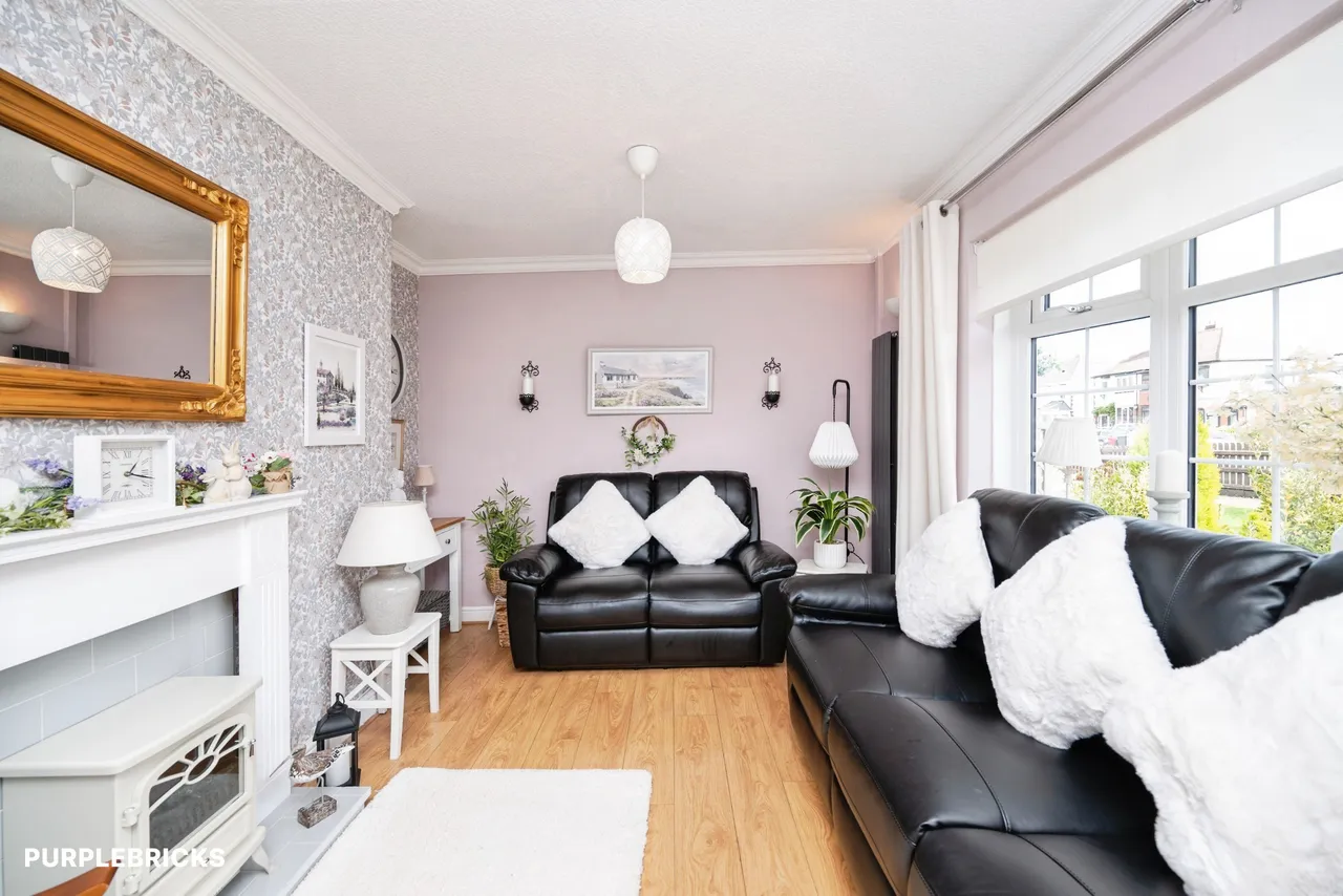 Park Lane, Wednesbury, WS10, photo 5