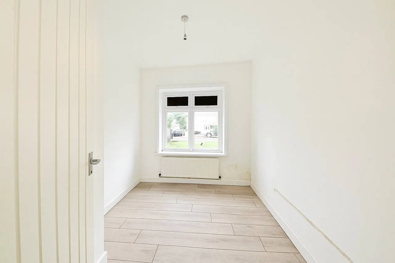 Churchbury Lane, Enfield, EN1, photo 6