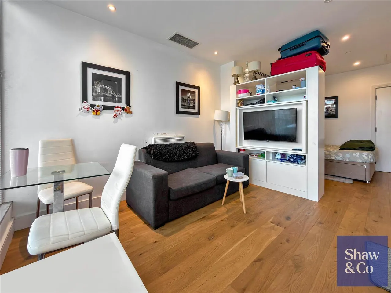 Staines Road, Hounslow, photo 4