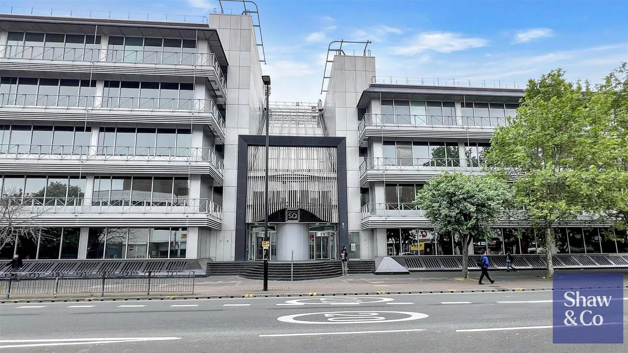 1 bed flat for sale, Staines Road, Hounslow