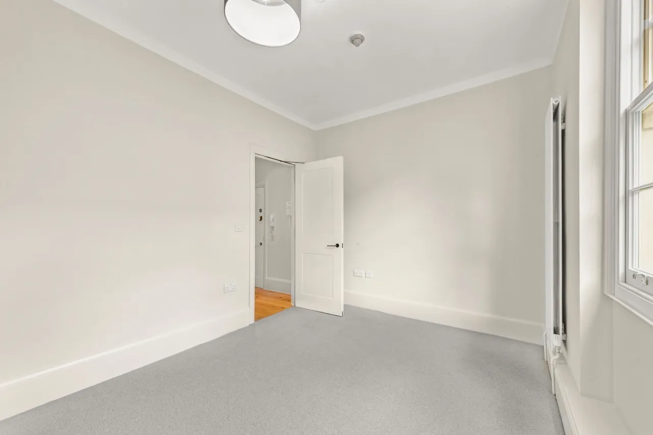 Woburn Square, Bloombury, WC1H, photo 5