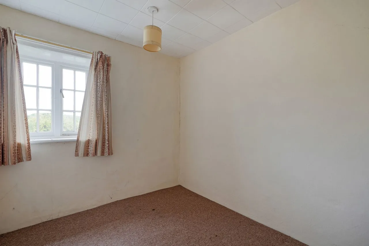 Crags Road, Creswell, photo 6