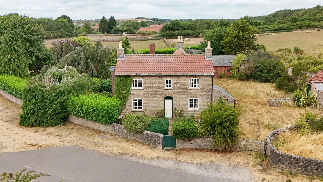 3 bed house for sale, Crags Road, Creswell