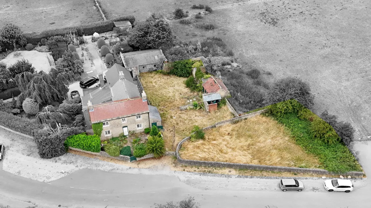 Crags Road, Creswell, photo 3