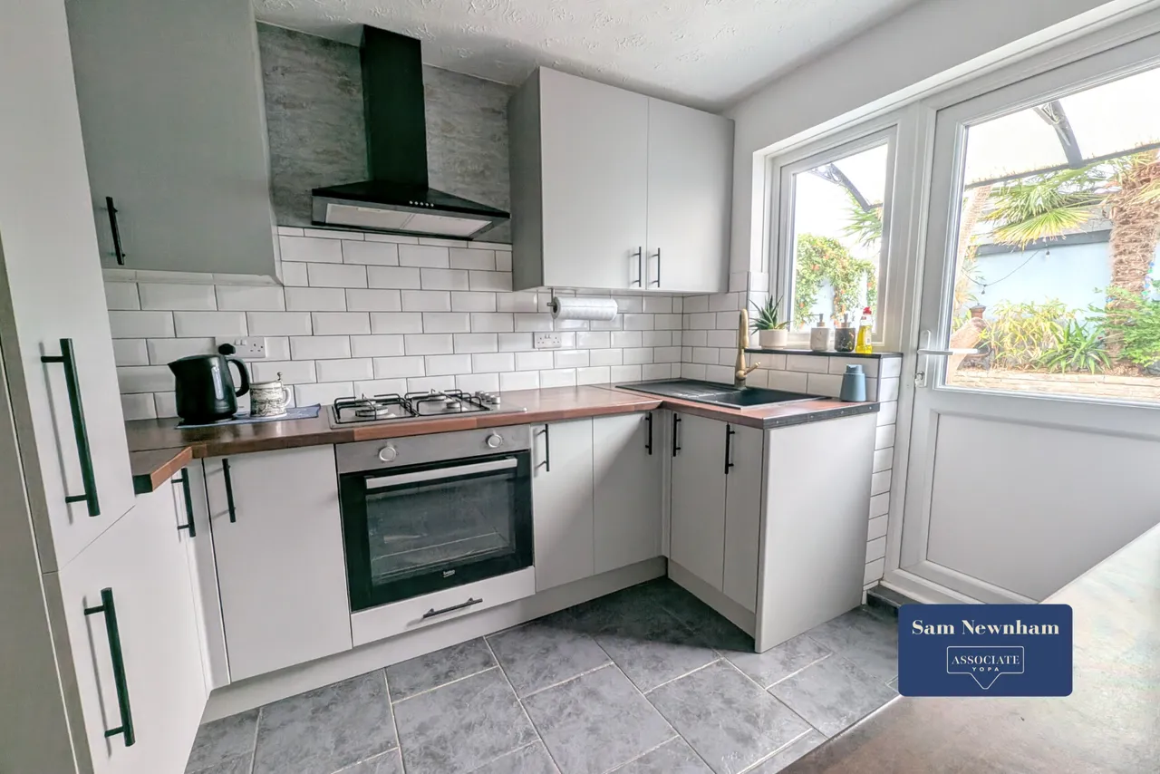 Green Street, Ryde, PO33, photo 2