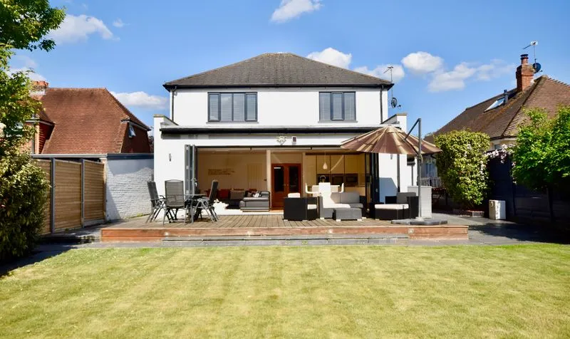 West Farm Close, Ashtead, KT21, photo 3