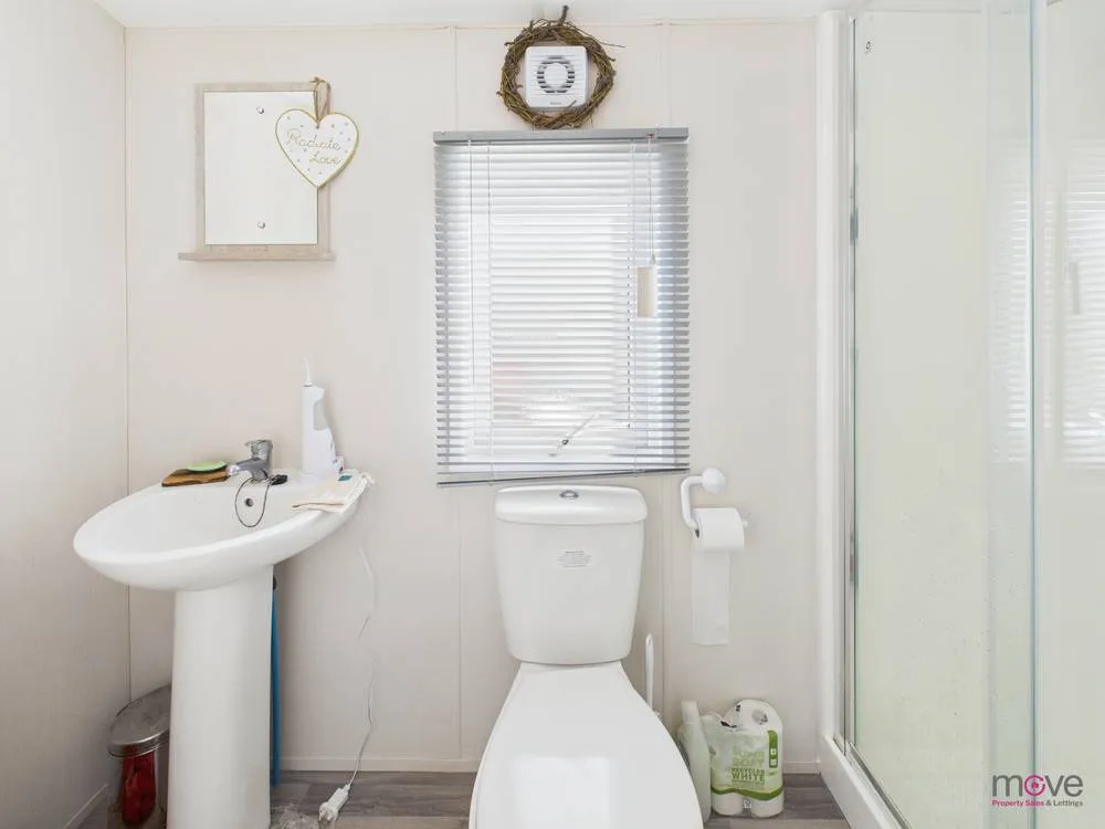 Oak Close, Court Farm Estate, Tewkesbury Road, Twigworth, GL2 9PX, photo 13