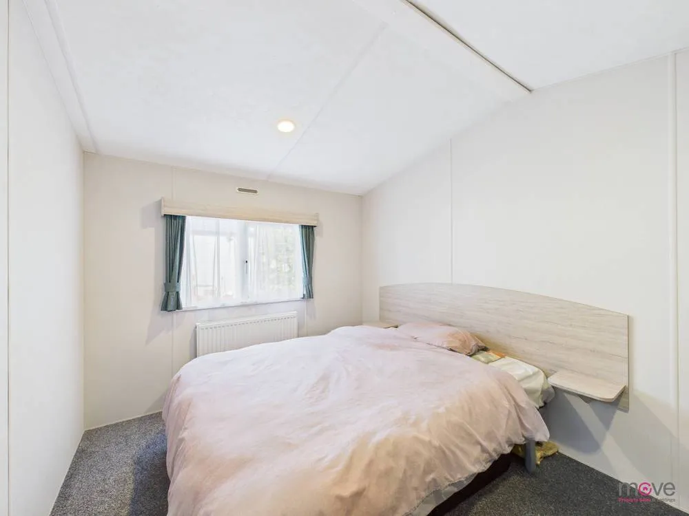 Oak Close, Court Farm Estate, Tewkesbury Road, Twigworth, GL2 9PX, photo 9