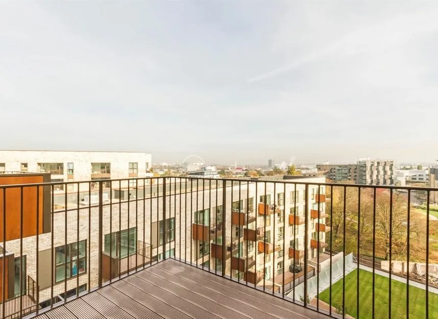 Lakeside Drive, Acton, NW10, photo 6