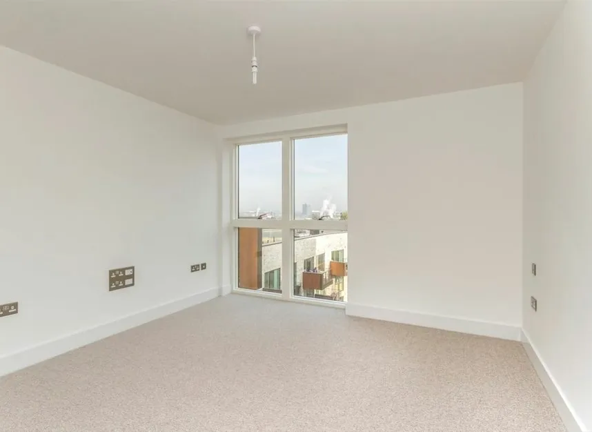 Lakeside Drive, Acton, NW10, photo 4